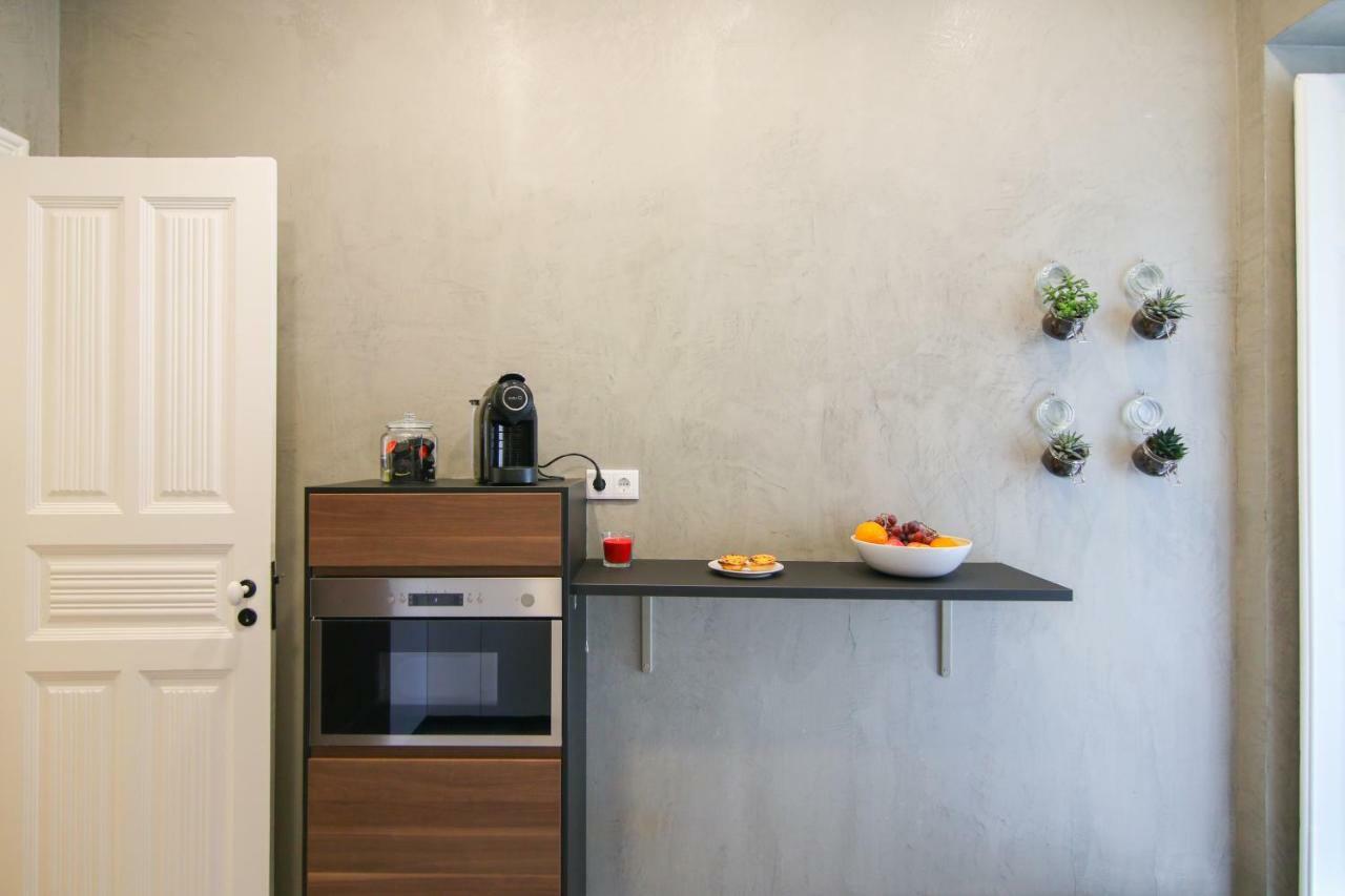 Amazing Apartment Fully Renovated In Center Lisbon Bagian luar foto