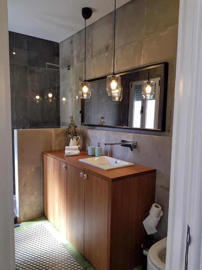Amazing Apartment Fully Renovated In Center Lisbon Bagian luar foto